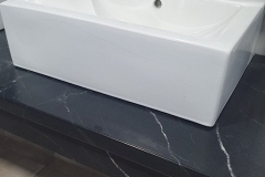 TOCADOR  BAÑ0 SILESTONE ETERNAL MARQUINA MÁLAGA