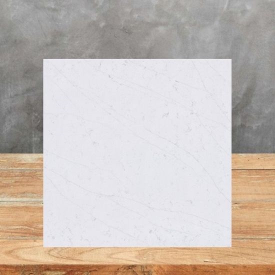 Muestra de cuarzo Silestone Eternal Statuario