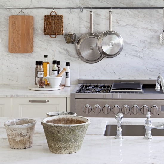 cocina revestida con mármol Blanco Argos