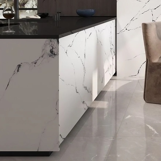 encimera Cuarzo Zebra en una cocina