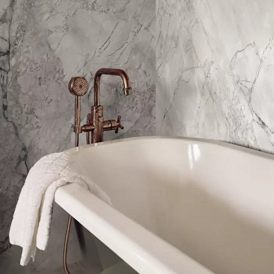 foto de pared de baño Neolith Alexandra