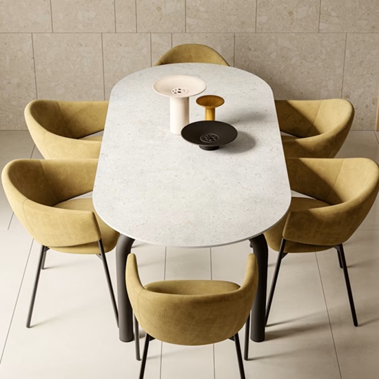 un tope de mesa hecho con Dekton Polar