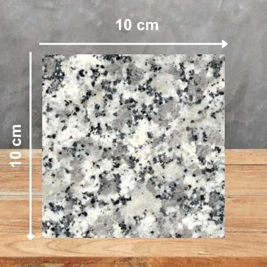 Granito de Blanco Perla flameado